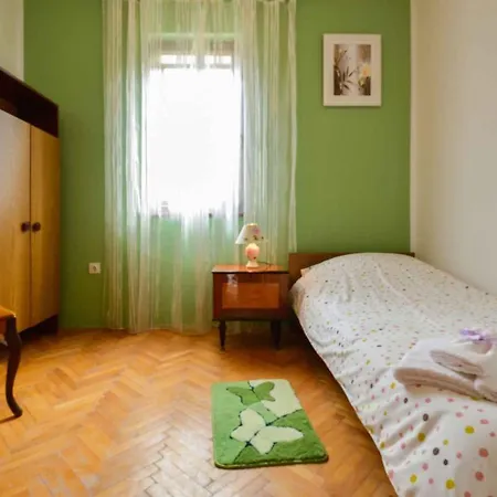 In Pula/istrien 17457 Apartment Pula