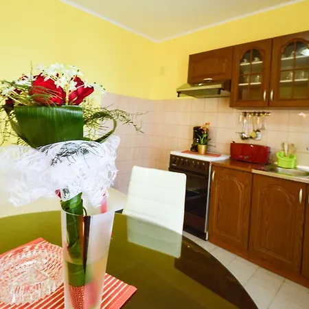 In Pula/istrien 17457 Apartment