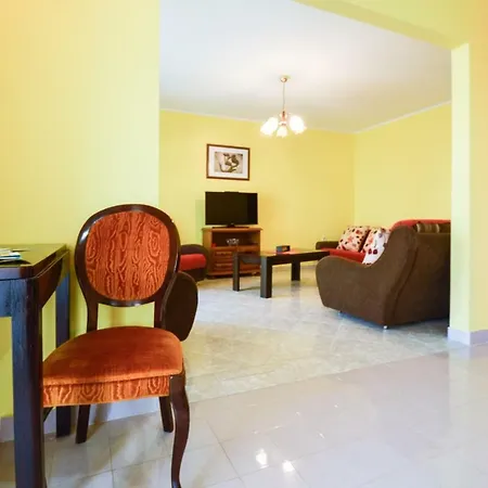 In Pula/istrien 17457 Apartment *