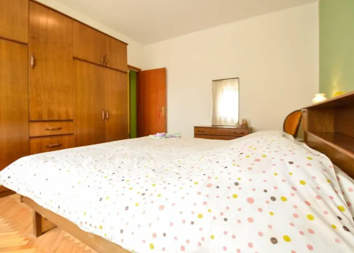 In - Istrien 17457 アパート *