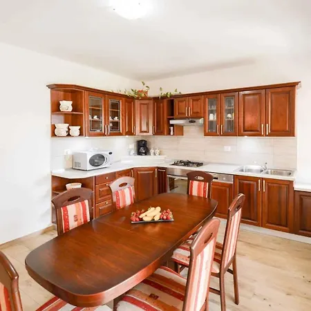 In - Istrien 17457 Apartment *